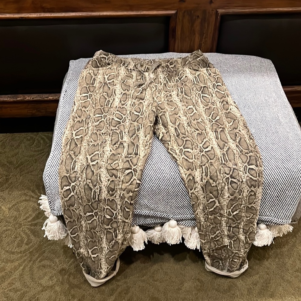 The Porter Collective snake jogger